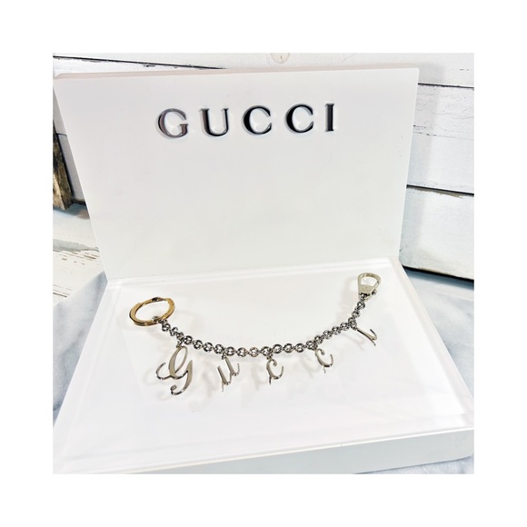 |SOLD| Gucci Ultra Rare Logo Dangle Charmed Bag Charm/Keychain - Picture 3 of 8